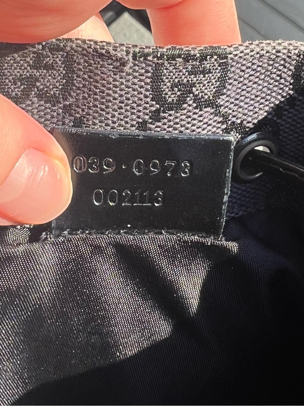 Gucci GG Canvas Drawstring Pouch Black - Picture 6 of 8